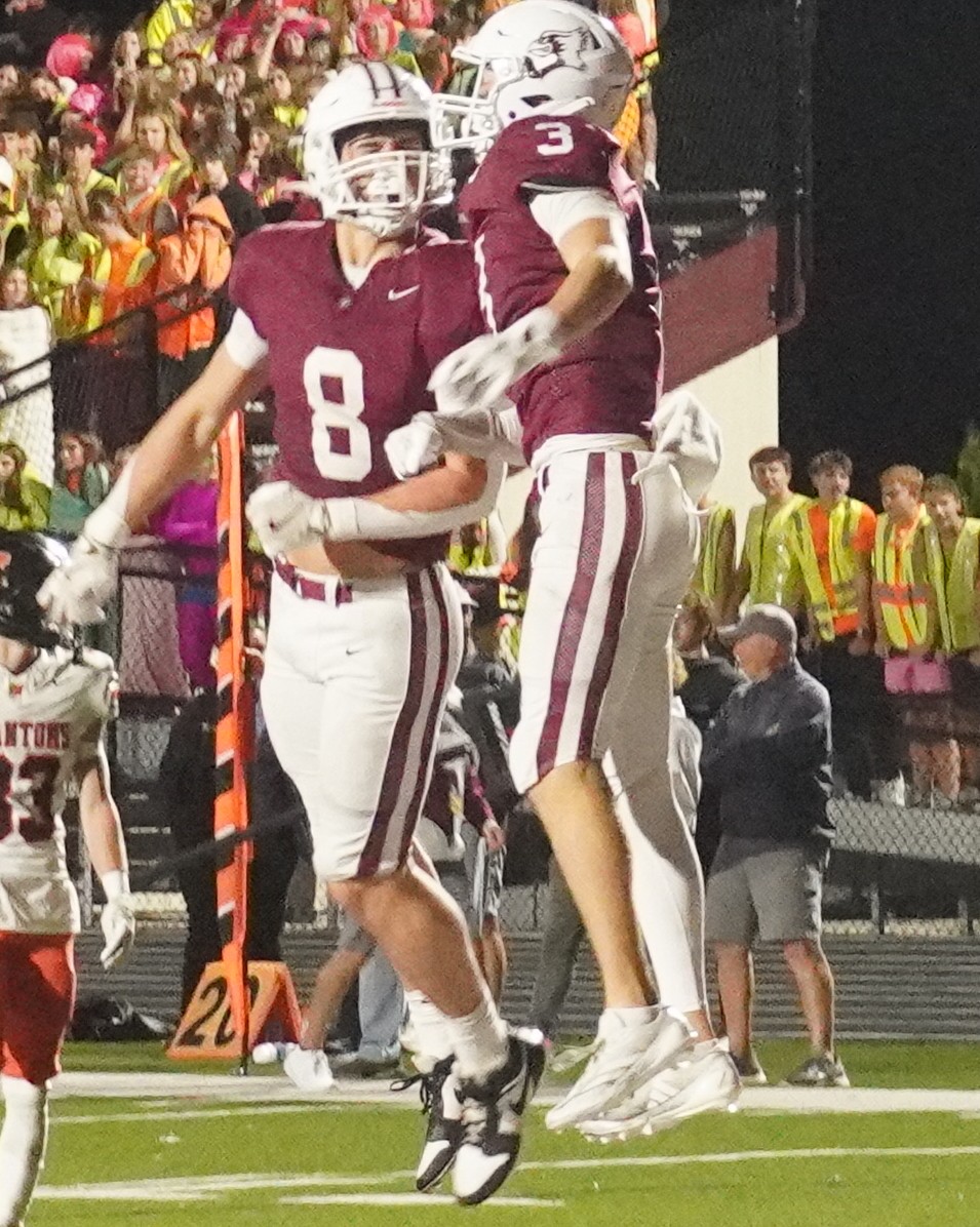 Photo gallery: De Pere vs. West De Pere football, pregame tailgate